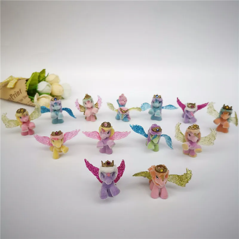10Pcs/Lot Hot Selling Size 3.5cm SQUINKIES Doll Flocking Flying Horse Unicorn Toys Brinquedos Mixed In Random
10Pcs/Lot Hot Selling Size 3.5cm SQUINKIES Doll Flocking Flying Horse Unicorn Toys Brinquedos Mixed In Random