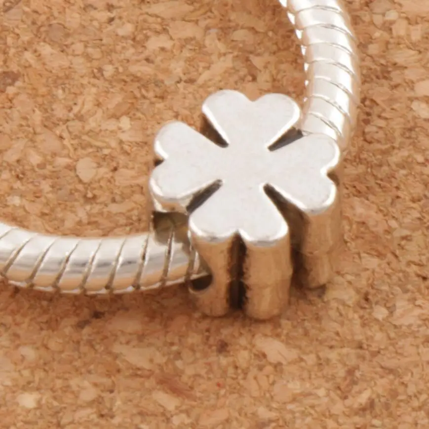 Smooth Clover Metal Big Hole Beads 9.1x10x6.6mm Dangle 32pcs Antique Silver Fit European Bracelets Jewelry DIY L1470
Smooth Clover Metal Big Hole Beads 9.1x10x6.6mm Dangle 32pcs Antique Silver Fit European Bracelets Jewelry DIY L1470
