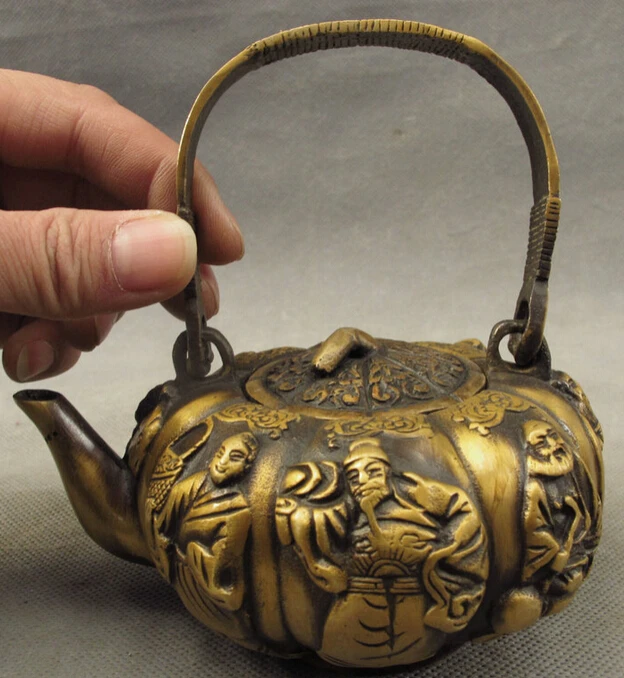 S4989 Chinese Bronze 8 God Immortal BaXian GuoHai Statue Pumpkin Shape Teapot Wine Pot D0317
S4989 Chinese Bronze 8 God Immortal BaXian GuoHai Statue Pumpkin Shape Teapot Wine Pot D0317