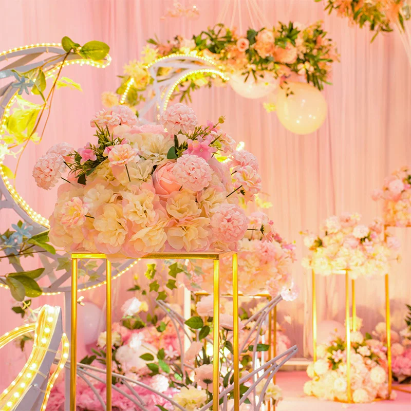 

Wedding road, flower, thorn ball, chrysanthemum, simulation, foreign peony, T stage, iron flower stand, wedding stage layout