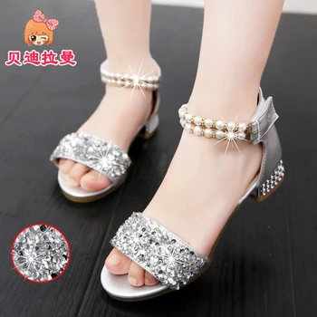 Girl's sandals high heels princess shoes 2018 new Korean student performance shoes little girl crystal child sandals girl
Girl's sandals high heels princess shoes 2018 new Korean student performance shoes little girl crystal child sandals girl