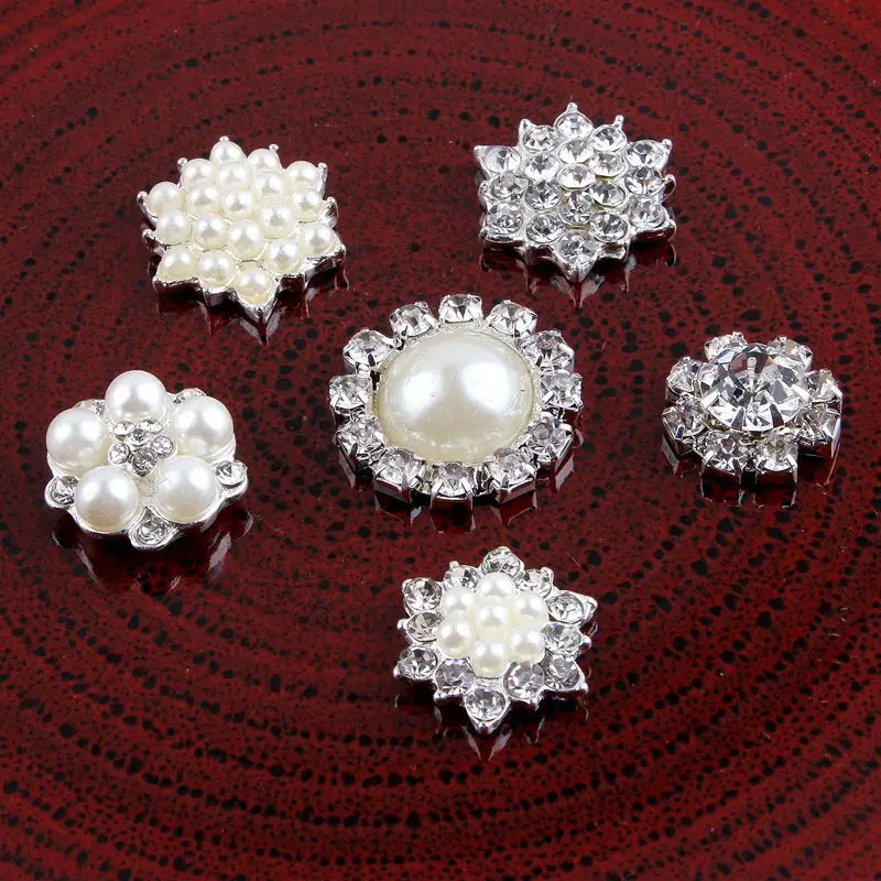 30ps/lot 6 Styles Trendy Handmade Metal Rhinestone Pearl Button Clear Artificial Alloy Crystal Flatback Wedding Buttons
30ps/lot 6 Styles Trendy Handmade Metal Rhinestone Pearl Button Clear Artificial Alloy Crystal Flatback Wedding Buttons