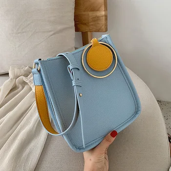 Women's bag three-dimensional bucket bag ring decoration contrast color simple adjustment shoulder strap shoulder messenger bag
Women's bag three-dimensional bucket bag ring decoration contrast color simple adjustment shoulder strap shoulder messenger bag