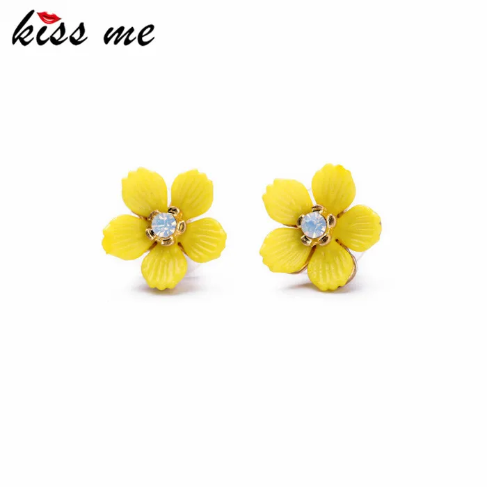 KISS ME 2017 Statement Fashion Women Jewelry Elegant Resin Yellow Flowers Stud Earrings For Girls
KISS ME 2017 Statement Fashion Women Jewelry Elegant Resin Yellow Flowers Stud Earrings For Girls