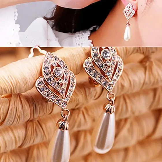 iMucci Women's Fashion Elegant Waterdrop Faux Pearls Rhinestone Dangle Charm Earrings
iMucci Women's Fashion Elegant Waterdrop Faux Pearls Rhinestone Dangle Charm Earrings