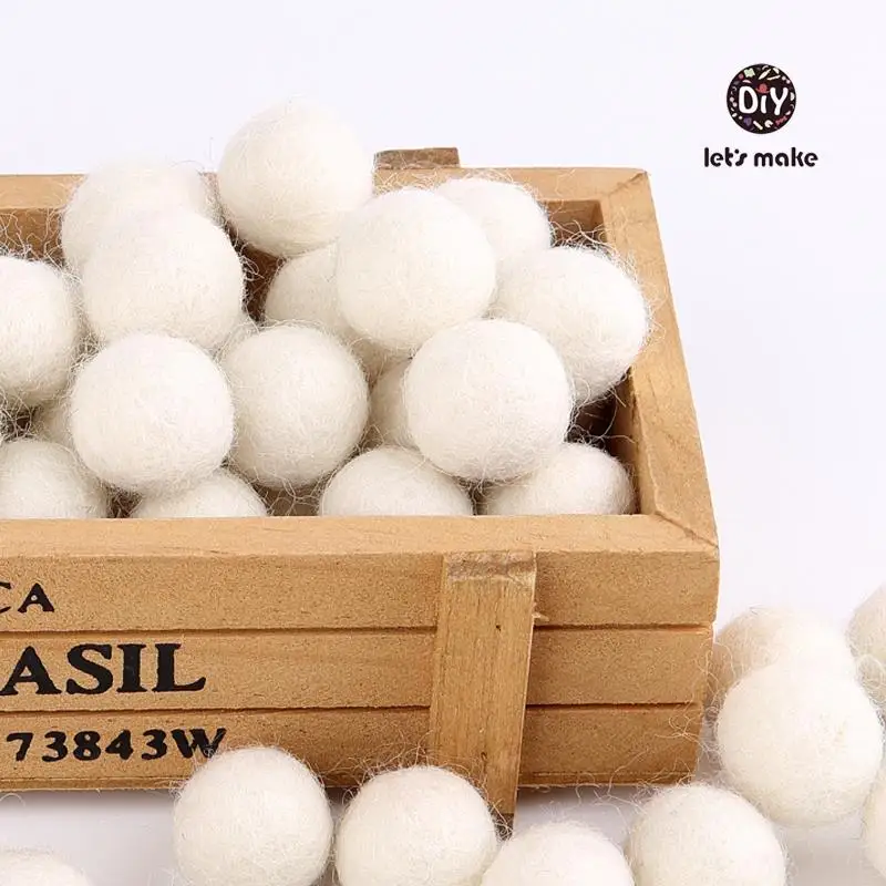 Let's Make Felt Balls Ivory 30pc/lot Wool Beads 20mm Off White Shade Pom Pom Ball 100% Wool Ball
Let's Make Felt Balls Ivory 30pc/lot Wool Beads 20mm Off White Shade Pom Pom Ball 100% Wool Ball