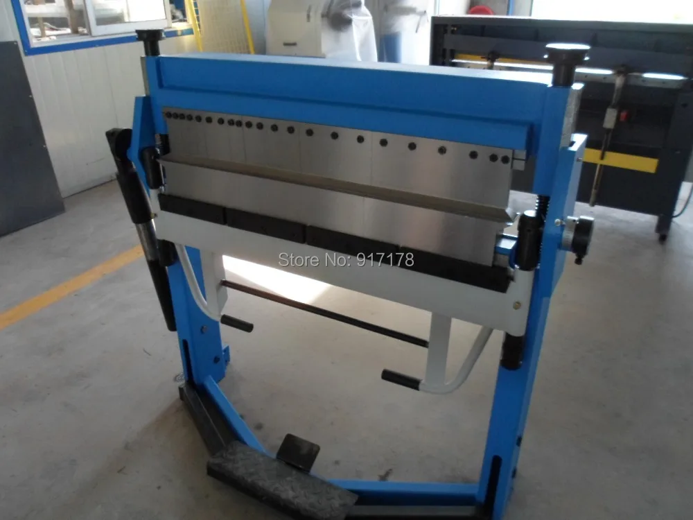 PBB-1270/3SH precision folding machine pen and box bending three segmented blades machinery tools
PBB-1270/3SH precision folding machine pen and box bending three segmented blades machinery tools