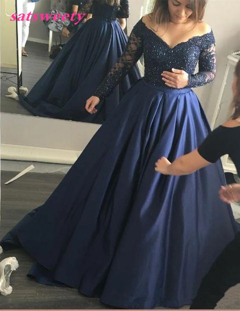 Plus Size Mother of the Bride Dress Full Sleeve Navy Blue A Line V Neck Crystal Beaded Stunning Gorgeous Draped Lace Prom Gowns
Plus Size Mother of the Bride Dress Full Sleeve Navy Blue A Line V Neck Crystal Beaded Stunning Gorgeous Draped Lace Prom Gowns
