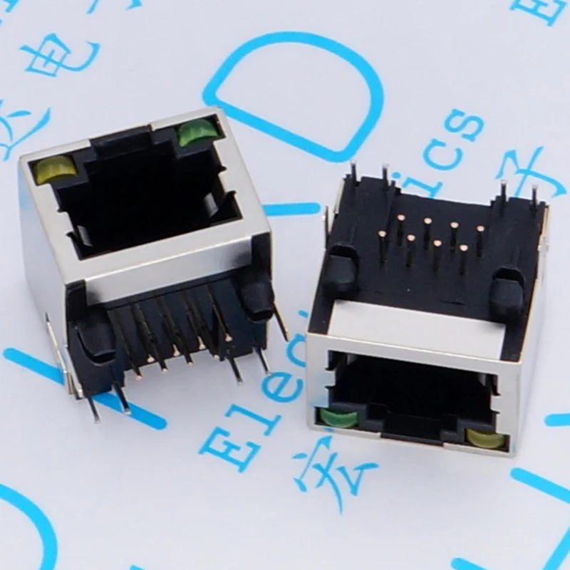 56 network with lamp RJ45 socket network interface Crystal head bridge 8 p RJ45 network
56 network with lamp RJ45 socket network interface Crystal head bridge 8 p RJ45 network