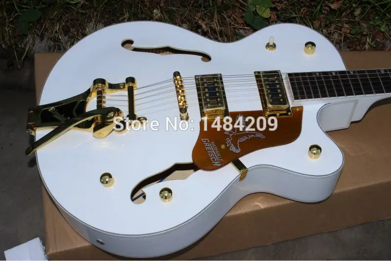 Vicers New! White Hollow Body 6120 Eagle tremolo system, F-Hole JAZZ electric guitar free shipping
Vicers New! White Hollow Body 6120 Eagle tremolo system, F-Hole JAZZ electric guitar free shipping