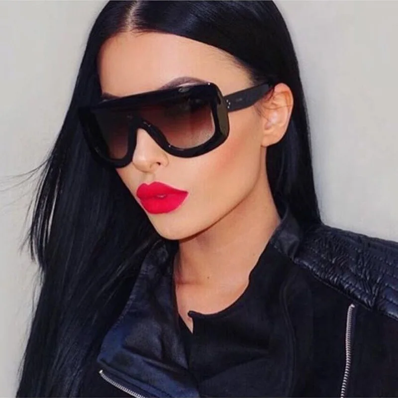 Hindfield Sun Glasses for Women 2017 Rivet Oversized Square Flat Top Gradient Sunglasses Men Luxury Brand Oculos De Sol Feminina
Hindfield Sun Glasses for Women 2017 Rivet Oversized Square Flat Top Gradient Sunglasses Men Luxury Brand Oculos De Sol Feminina