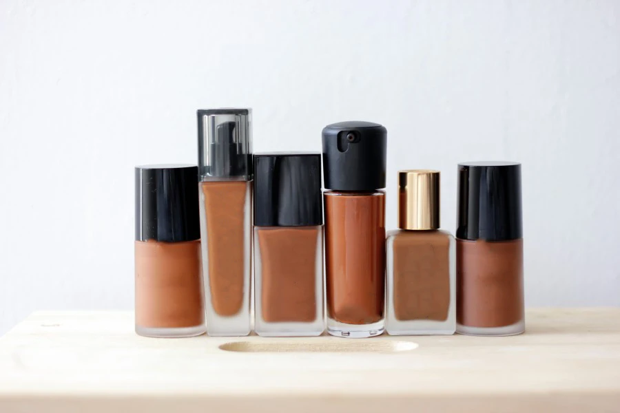 Makeup Base Face Liquid Foundation Concealer Whitening Moisturizer Sun Block Oil-control Waterproof Brighten Natural Foundation
Makeup Base Face Liquid Foundation Concealer Whitening Moisturizer Sun Block Oil-control Waterproof Brighten Natural Foundation