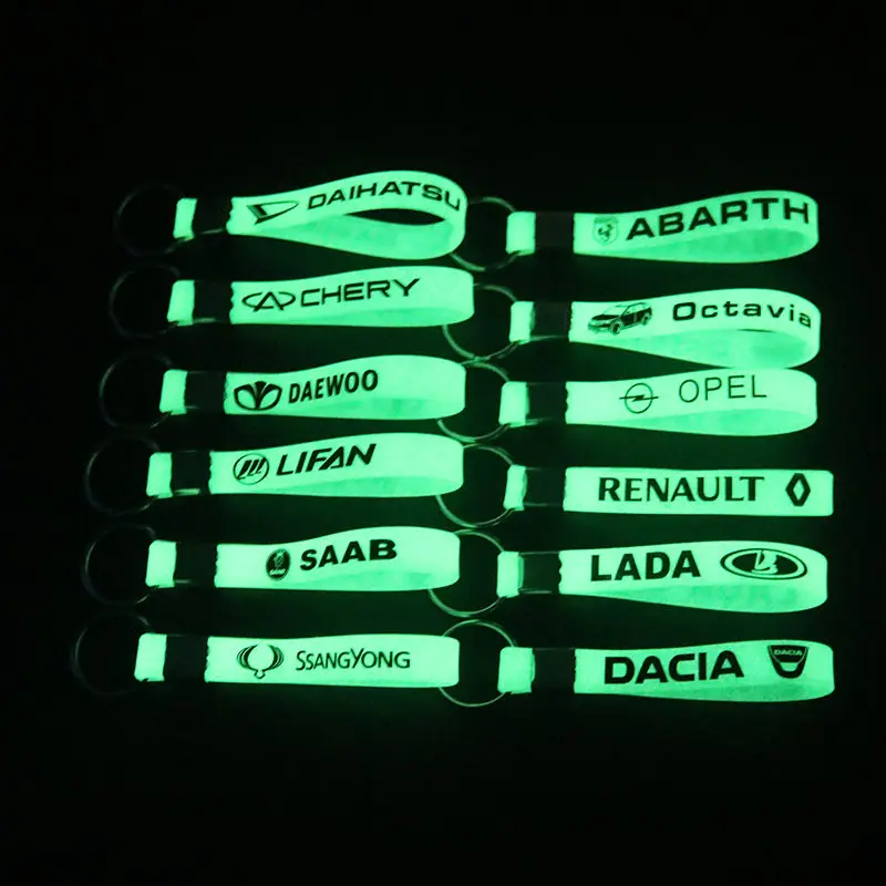 New Luminous Silicone Keychain Car Key Ring For Renault Opel Lada Dacia Saab Chery Ssangyong Daewoo Lifan Octavia Car Styling
New Luminous Silicone Keychain Car Key Ring For Renault Opel Lada Dacia Saab Chery Ssangyong Daewoo Lifan Octavia Car Styling