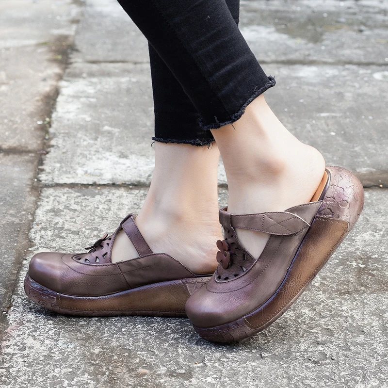 Spring Summer Women Thick-Soled Slippers Leather Flowers Wedges Sandals Slippers Magic Stickers Sponge Cake Retro Casual Shoes
Spring Summer Women Thick-Soled Slippers Leather Flowers Wedges Sandals Slippers Magic Stickers Sponge Cake Retro Casual Shoes