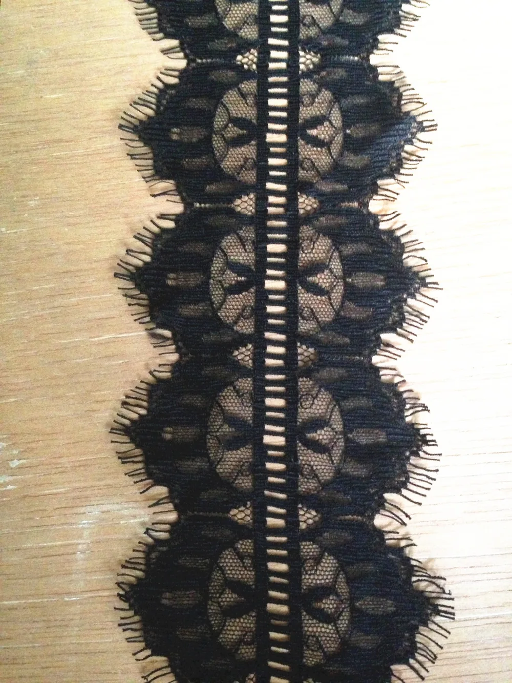 (10cm width 3meter length) black eyelash lace trim Swiss lace French lace wedding bridal lace,headband,veil,petticoat,scarf
(10cm width 3meter length) black eyelash lace trim Swiss lace French lace wedding bridal lace,headband,veil,petticoat,scarf