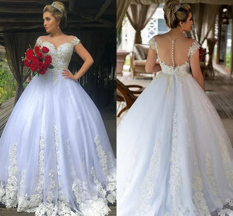 Фото Элегантные бальные платья больших размеров для невест с открытыми плечами