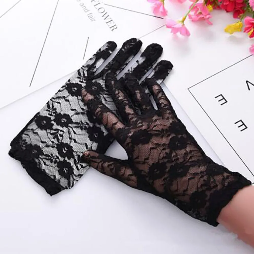 1Pc New Party Sexy Dress Gloves Women Lady Lace Mittens Accessories Sunscreen Summer Full Finger Girls Lace Fashion Gloves
1Pc New Party Sexy Dress Gloves Women Lady Lace Mittens Accessories Sunscreen Summer Full Finger Girls Lace Fashion Gloves