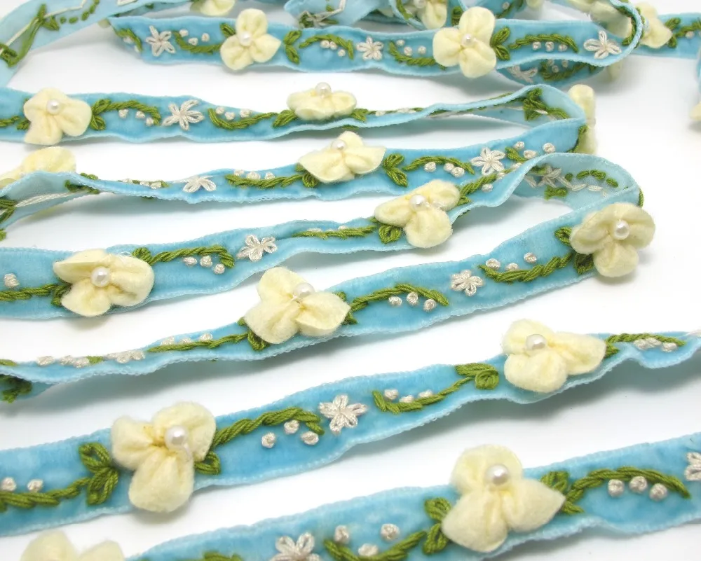 1 Yard 5/8 Inch Embroidered Blue Velvet Ribbon with Velvet Flower|Sewing|Quilting|Jewelry Design|
1 Yard 5/8 Inch Embroidered Blue Velvet Ribbon with Velvet Flower|Sewing|Quilting|Jewelry Design|