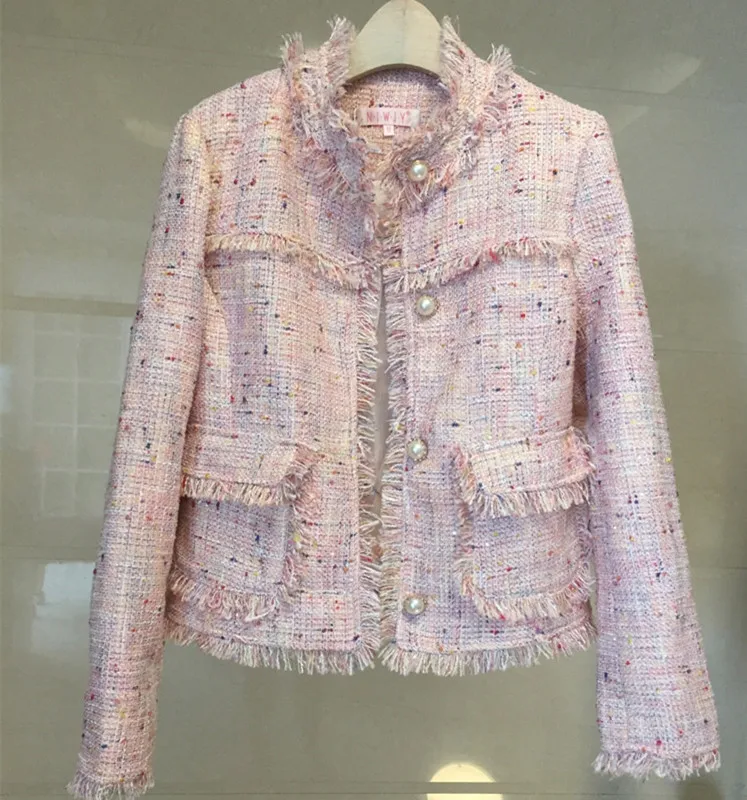 High Quality 2018 New Autumn Winter Women's Pink Tassel OL Elegant Slim Pearl Button Long Sleeve Short Tweed Woolen Coat&Jacket
High Quality 2018 New Autumn Winter Women's Pink Tassel OL Elegant Slim Pearl Button Long Sleeve Short Tweed Woolen Coat&Jacket