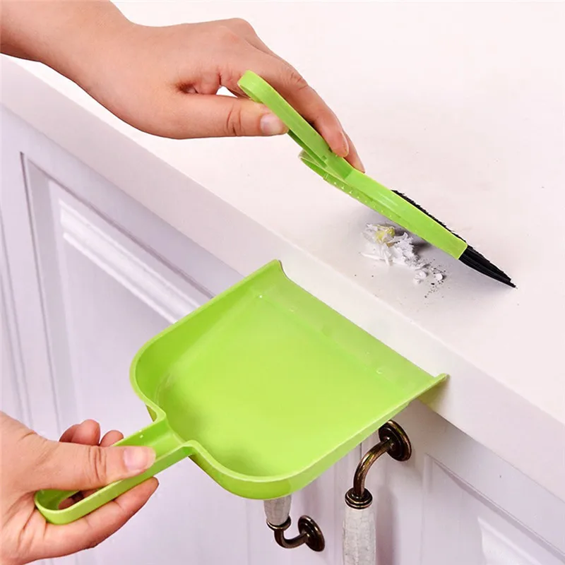 Durable mini desktop sweep cleaning brush keyboard brush desktop sweep two-piece small broom set household cleaning tools
Durable mini desktop sweep cleaning brush keyboard brush desktop sweep two-piece small broom set household cleaning tools