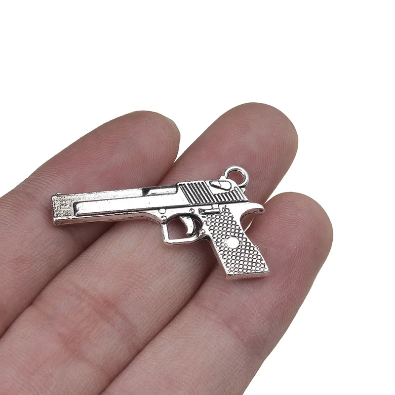 10pc/lot 35*20mm Gun Charms Vintage Alloy Gun Shape Charms Pendants Jewelry Findings For DIY Jewelry Making
10pc/lot 35*20mm Gun Charms Vintage Alloy Gun Shape Charms Pendants Jewelry Findings For DIY Jewelry Making