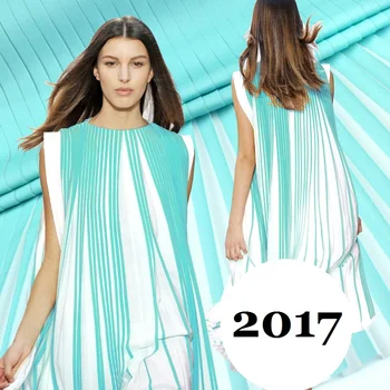 Europe and the big blue chiffon organ runway chiffon skirt fabric dyeing summer clothing fold
Europe and the big blue chiffon organ runway chiffon skirt fabric dyeing summer clothing fold