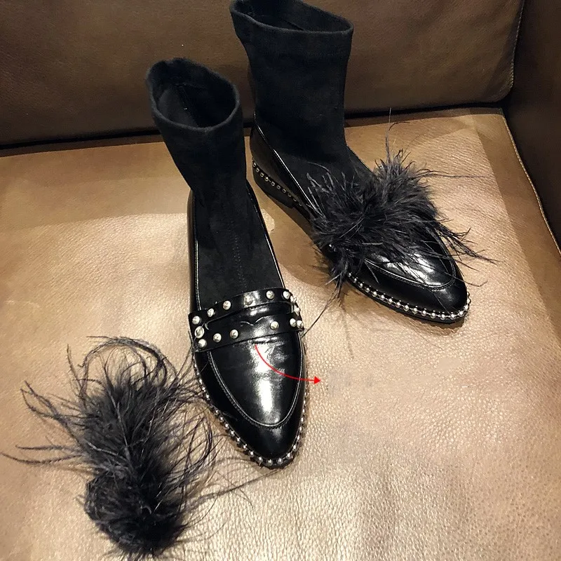 2018 New British Pointed Toe Boots Woman Feather Sretch Fabric Botas Crystal Female Patent Leather Zapotos Mujer
2018 New British Pointed Toe Boots Woman Feather Sretch Fabric Botas Crystal Female Patent Leather Zapotos Mujer