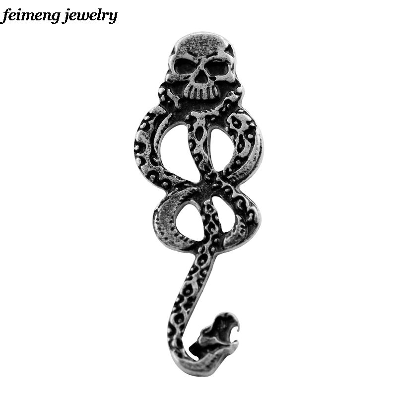 New Punk Style Lord Voldemort Brooch Death Eaters Nagini Movie Jewelry Accessories Vintage Horcrux Brooch Pin Women Men
New Punk Style Lord Voldemort Brooch Death Eaters Nagini Movie Jewelry Accessories Vintage Horcrux Brooch Pin Women Men