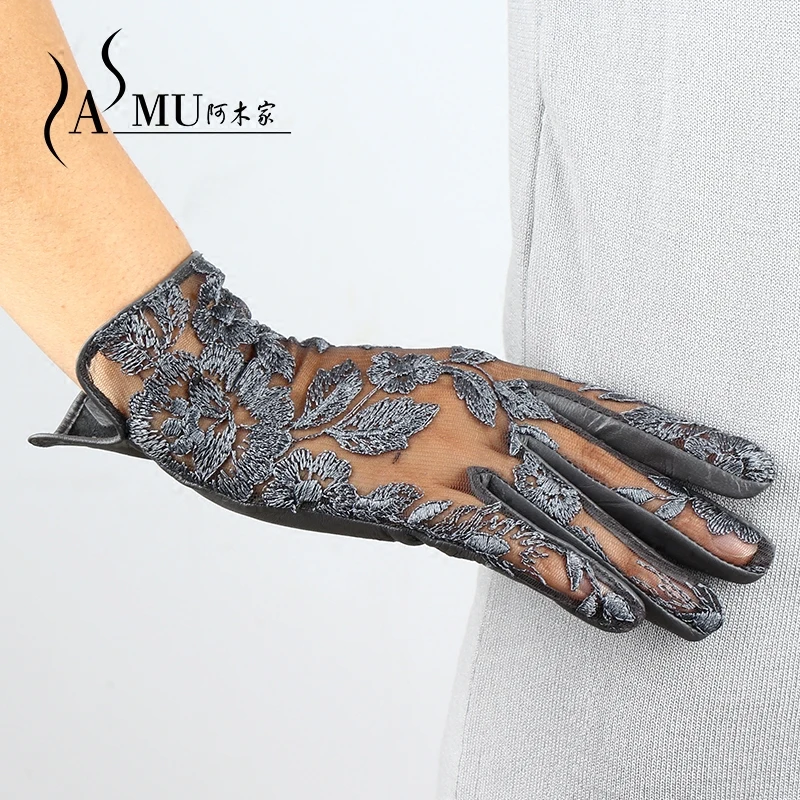 New Lady Luxury Elegant Genuine Leather Lace Gloves Women Summer Driving leather Gloves Mittens Women Party Gloves Free shipping
New Lady Luxury Elegant Genuine Leather Lace Gloves Women Summer Driving leather Gloves Mittens Women Party Gloves Free shipping