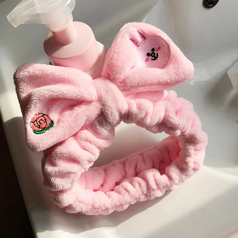 Girl embroidery cartoon hair band bear bunny duck bow towel hair band wrapped headband wash makeup hair band headwear
Girl embroidery cartoon hair band bear bunny duck bow towel hair band wrapped headband wash makeup hair band headwear