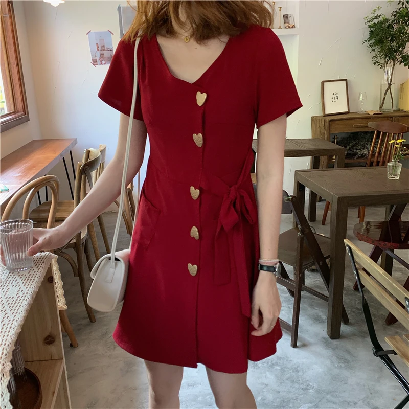 Women Summer Red Mini Shirt Dress Ladies V Neck Heart Buttons A-Line Short Vestidos with Belt Casual Robe Femme Sukienki Jurken
Women Summer Red Mini Shirt Dress Ladies V Neck Heart Buttons A-Line Short Vestidos with Belt Casual Robe Femme Sukienki Jurken