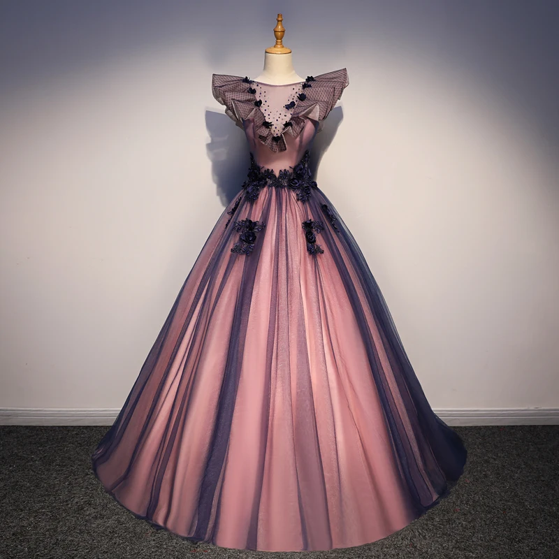 Hot 100%real Royal Court Cosplay Lace Veil Ruffled Ball Gown Medieval Dress Renaissance Gown Queen Victorian Belle Ball Gown
Hot 100%real Royal Court Cosplay Lace Veil Ruffled Ball Gown Medieval Dress Renaissance Gown Queen Victorian Belle Ball Gown