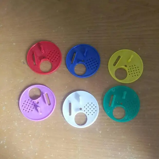 10 pcs/Set Hive Door (random colors) Beekeeping Beekeeper Box Plastic Entrance Disc Bee Nest Gate
10 pcs/Set Hive Door (random colors) Beekeeping Beekeeper Box Plastic Entrance Disc Bee Nest Gate