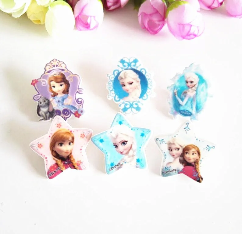 2pcs/lot Disney cartoon children brooch Frozen badge girl boy birthday gift Elsa Coat button insignia kid cosmetic souvenir toy
2pcs/lot Disney cartoon children brooch Frozen badge girl boy birthday gift Elsa Coat button insignia kid cosmetic souvenir toy