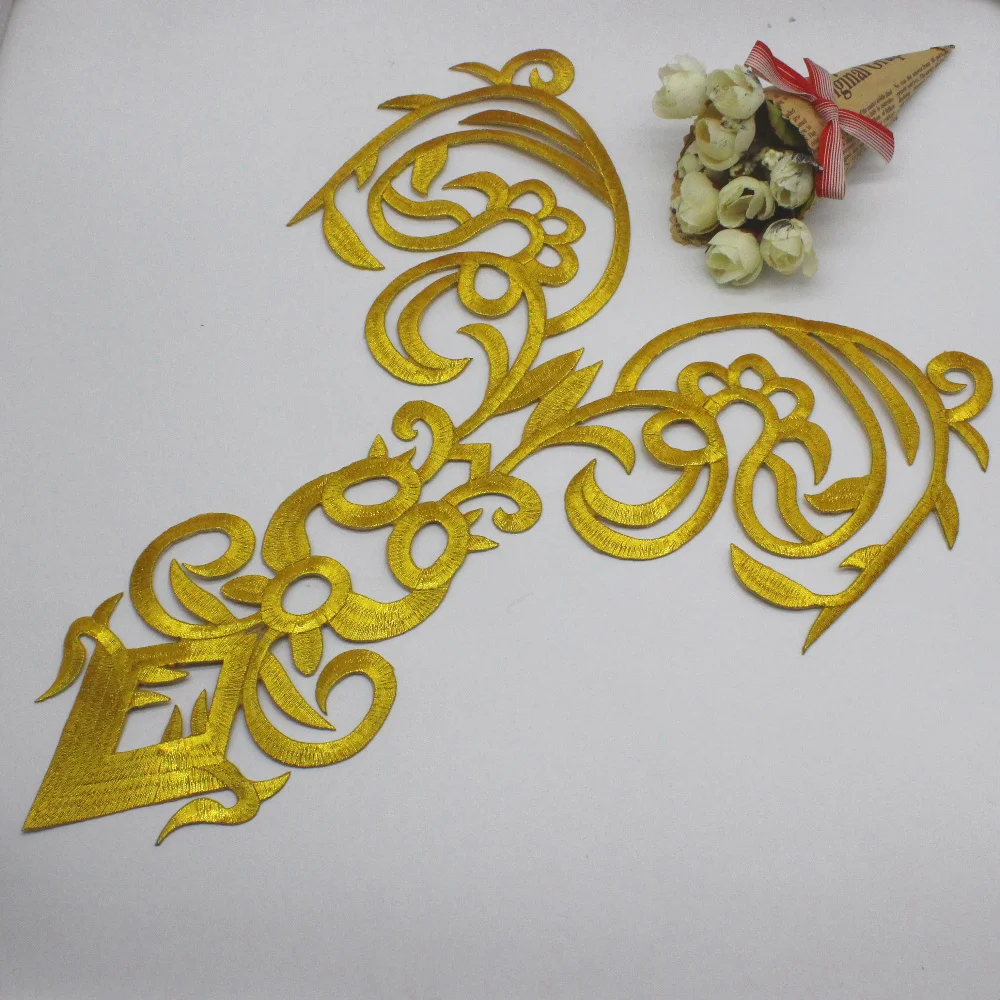 Iron On/Sewing Embroidered Patches Cosplay Costumes Appliques Gold And Silver Trimes 38cm*25cm
Iron On/Sewing Embroidered Patches Cosplay Costumes Appliques Gold And Silver Trimes 38cm*25cm