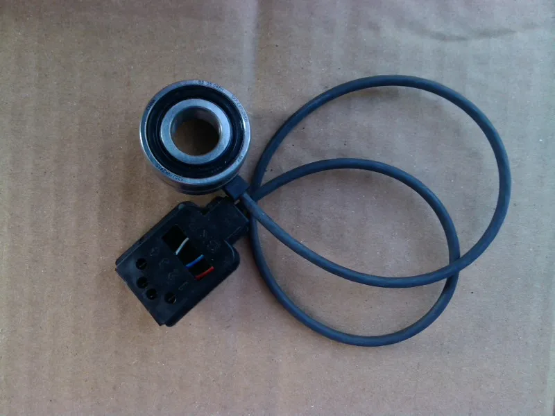 SKFBMB BMB 6202 VK2415 4 Wire 2 Channel Quadrature Speed Encoder Bearing Sensor For Galf Cart Electric Forklift
SKFBMB BMB 6202 VK2415 4 Wire 2 Channel Quadrature Speed Encoder Bearing Sensor For Galf Cart Electric Forklift