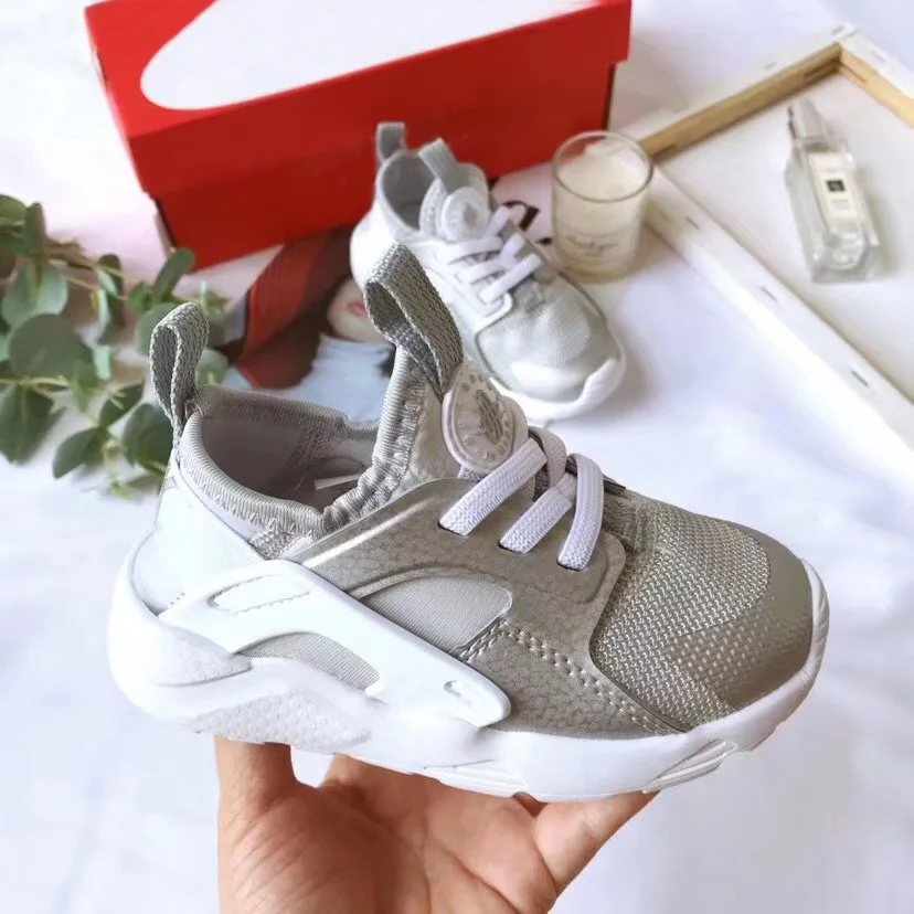 Brand Kids Running Shoes Breathable High Quality Boys Girls Fashion Sneakers Air Mesh Children Casual Shoes
Brand Kids Running Shoes Breathable High Quality Boys Girls Fashion Sneakers Air Mesh Children Casual Shoes
