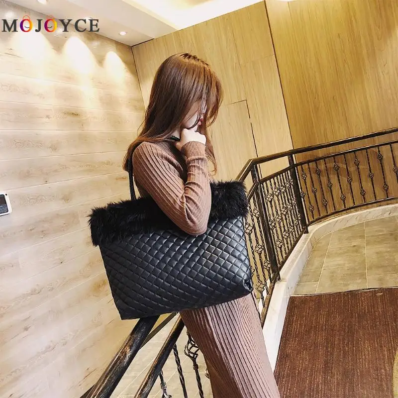 Elegant Faux Fur Plaid PU Leather Handbag Luxury Brand Winter Women Large Capacity Top-handle Totes Bags
Elegant Faux Fur Plaid PU Leather Handbag Luxury Brand Winter Women Large Capacity Top-handle Totes Bags