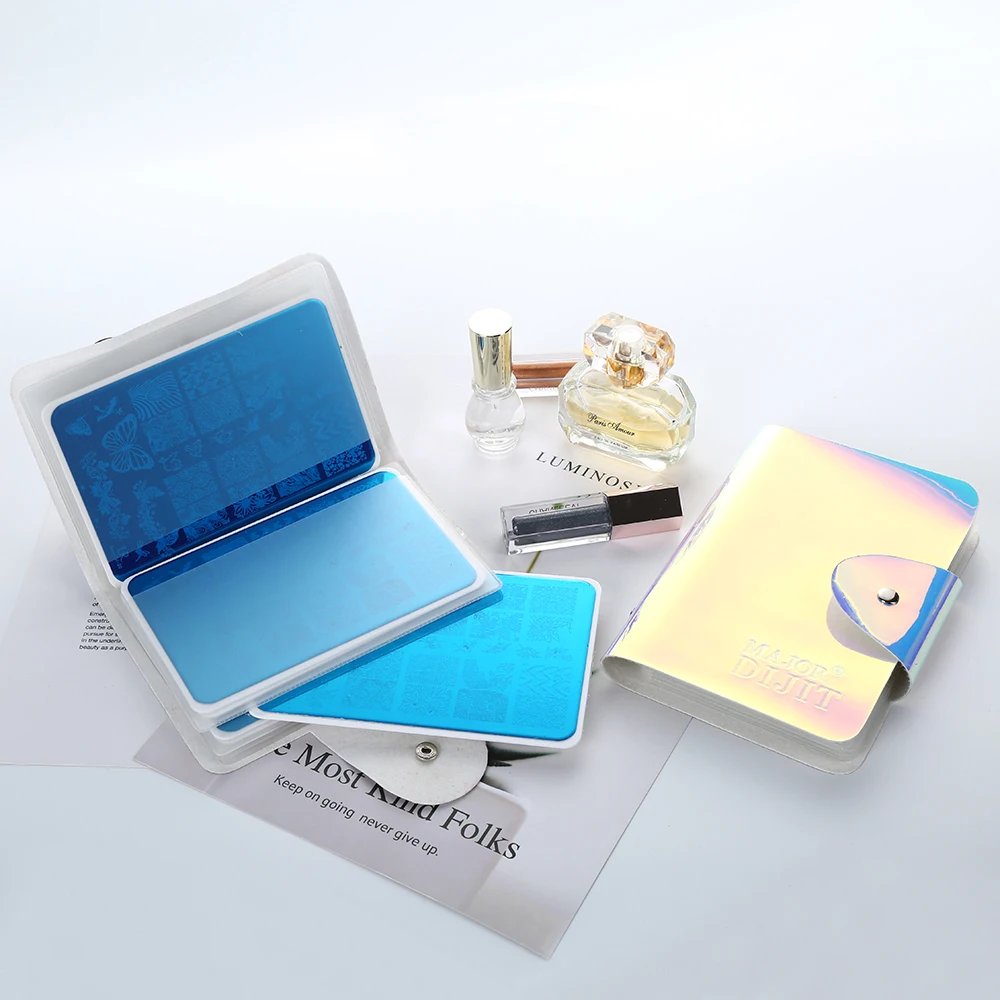 Holographic 16 Slots Nail Art Stamping Plate Case Holder Laser Silver Pink Nail Art Plate Organizer 9.5*14.5cm
Holographic 16 Slots Nail Art Stamping Plate Case Holder Laser Silver Pink Nail Art Plate Organizer 9.5*14.5cm