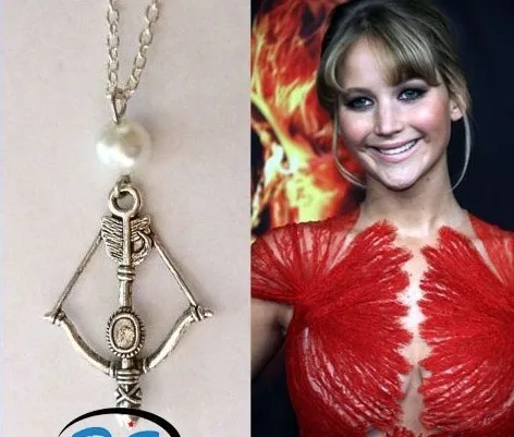 (can mix color)20pcs/lot Wholesale Hot retro vintage charm Movie jewelry Hunger games Bow and arrow pendant necklace promotion
(can mix color)20pcs/lot Wholesale Hot retro vintage charm Movie jewelry Hunger games Bow and arrow pendant necklace promotion