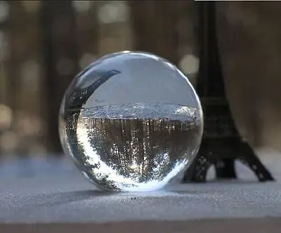 New Arrivel Clear Crystal Magic Ball Asian Natural Quartz Clear Crystal Healing Quoted Ball Sphere 40mm
New Arrivel Clear Crystal Magic Ball Asian Natural Quartz Clear Crystal Healing Quoted Ball Sphere 40mm
