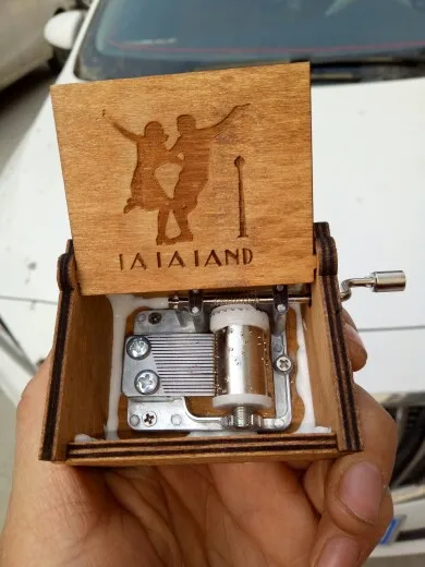 La La Land Theme Music box City Of Stars Anonymity wooden Hand-Crafted Muscal boxes Caixa De Musica Birthday Present
La La Land Theme Music box City Of Stars Anonymity wooden Hand-Crafted Muscal boxes Caixa De Musica Birthday Present