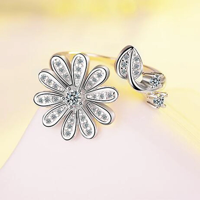 KOFSAC Fashion Sterling Silver 925 Rings For Women Party Elegant Zircon Cute Flowers Leaves Ring Jewelry Valentine's Day Gifts
KOFSAC Fashion Sterling Silver 925 Rings For Women Party Elegant Zircon Cute Flowers Leaves Ring Jewelry Valentine's Day Gifts