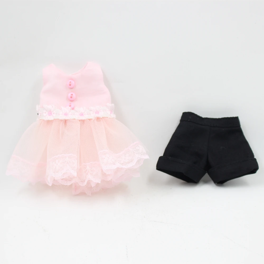 Outfits for Blyth doll A set of waist cut Sleeveless lace clothes and shorts suit for 1/6 pullip jerryberry licca icy dbs doll
Outfits for Blyth doll A set of waist cut Sleeveless lace clothes and shorts suit for 1/6 pullip jerryberry licca icy dbs doll