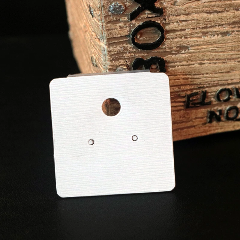 Wholesale 200pcs/lot 4x4.5cm White PVC+Paper Earrings Card Cute Jewelry Cards For Earring Ear Studs Display Packaging Hang Tag
Wholesale 200pcs/lot 4x4.5cm White PVC+Paper Earrings Card Cute Jewelry Cards For Earring Ear Studs Display Packaging Hang Tag