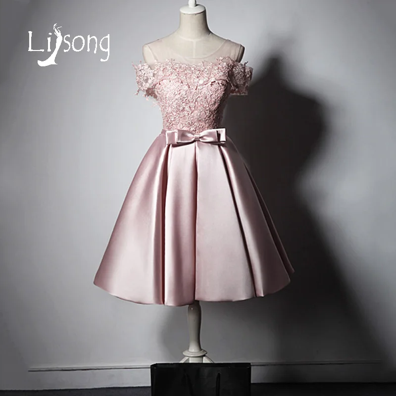 Pink Lace Prom Dresses Off Shoulder Prom Ball Gowns Princess Party Dresses vestido de festa 2018 Ball Dresses Birthday Dress
Pink Lace Prom Dresses Off Shoulder Prom Ball Gowns Princess Party Dresses vestido de festa 2018 Ball Dresses Birthday Dress