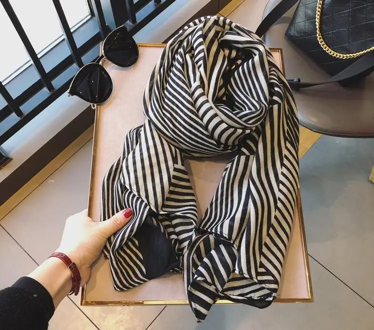 2019 Beautiful Cotton Stripe Print Scarves Shawls Women Chevron Scarf Hijab Wrap Muffler Wholesale 10pcs/lot Free Shipping
2019 Beautiful Cotton Stripe Print Scarves Shawls Women Chevron Scarf Hijab Wrap Muffler Wholesale 10pcs/lot Free Shipping