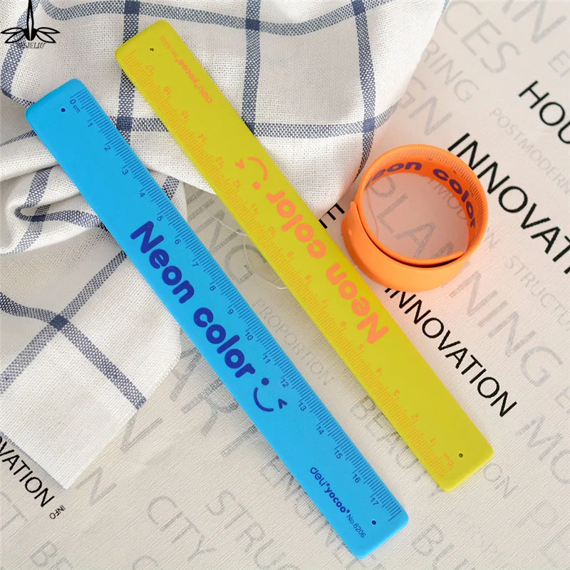 1 Piece Bracelet School Ruler Candy Color Portable Silicone Slap Bracelet Party Favors Shatterproof Ruler Wristband
1 Piece Bracelet School Ruler Candy Color Portable Silicone Slap Bracelet Party Favors Shatterproof Ruler Wristband