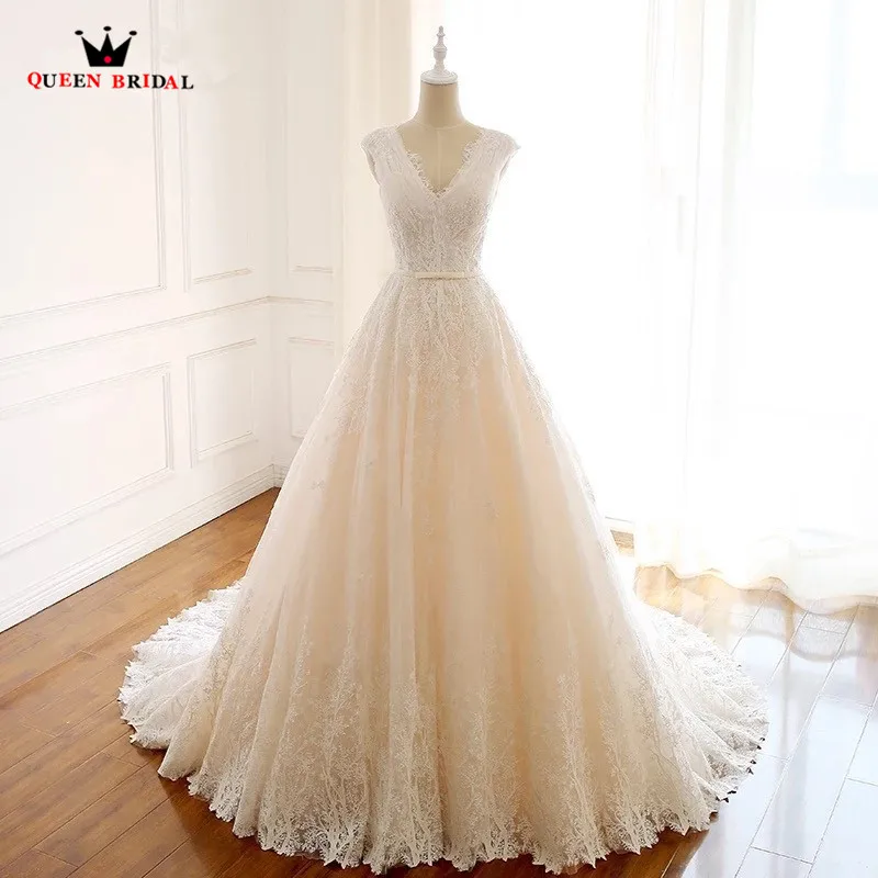 Custom Made Ball Gown Open Back Tulle Lace Beading Elegant Formal Women Wedding Dresses Wedding Gown 2019 Real Photo WH05
Custom Made Ball Gown Open Back Tulle Lace Beading Elegant Formal Women Wedding Dresses Wedding Gown 2019 Real Photo WH05