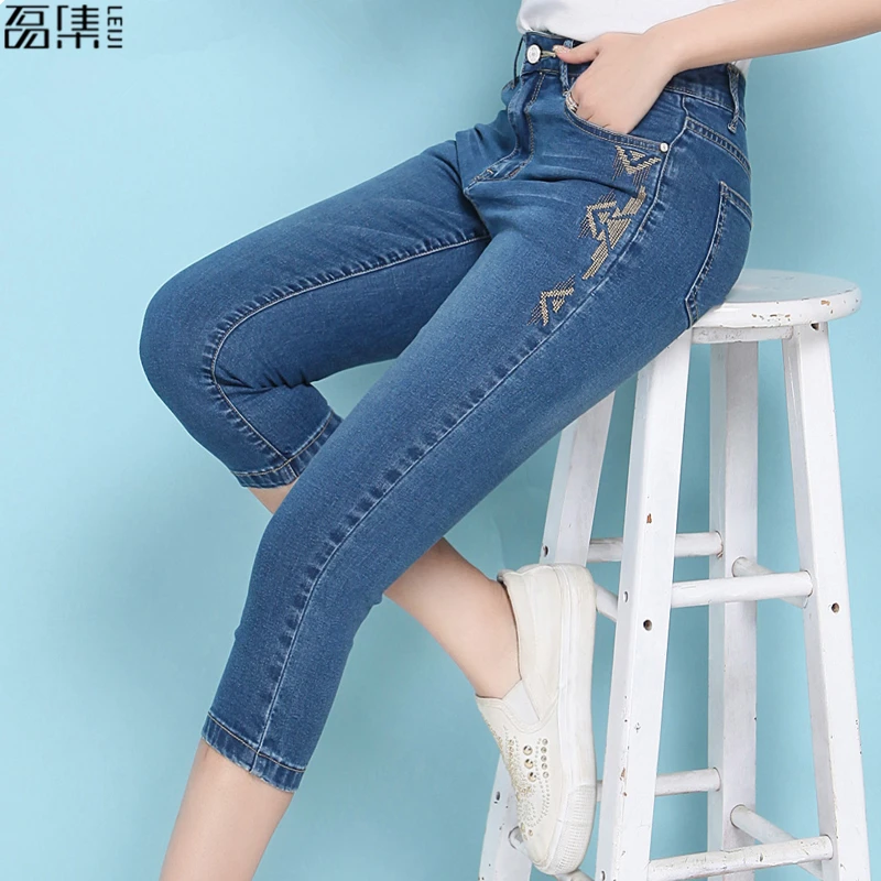 Embroidery Jeans For Women High Waist Plus Size Summer Calf Length Thin Softener Skinny Female Pencil Denim Pants 6XL
Embroidery Jeans For Women High Waist Plus Size Summer Calf Length Thin Softener Skinny Female Pencil Denim Pants 6XL